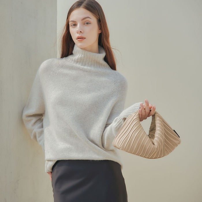 Cocoon Bag in Champagne Beige