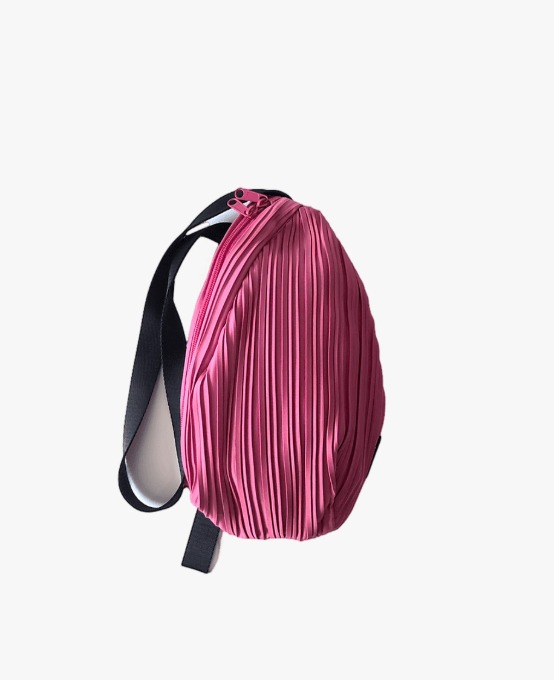 Sling bag in Azalea Pink